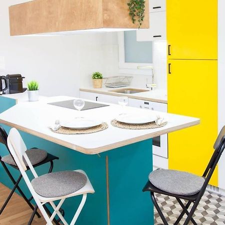Fully Renovated, Modern Beauty In Central Athens! エクステリア 写真
