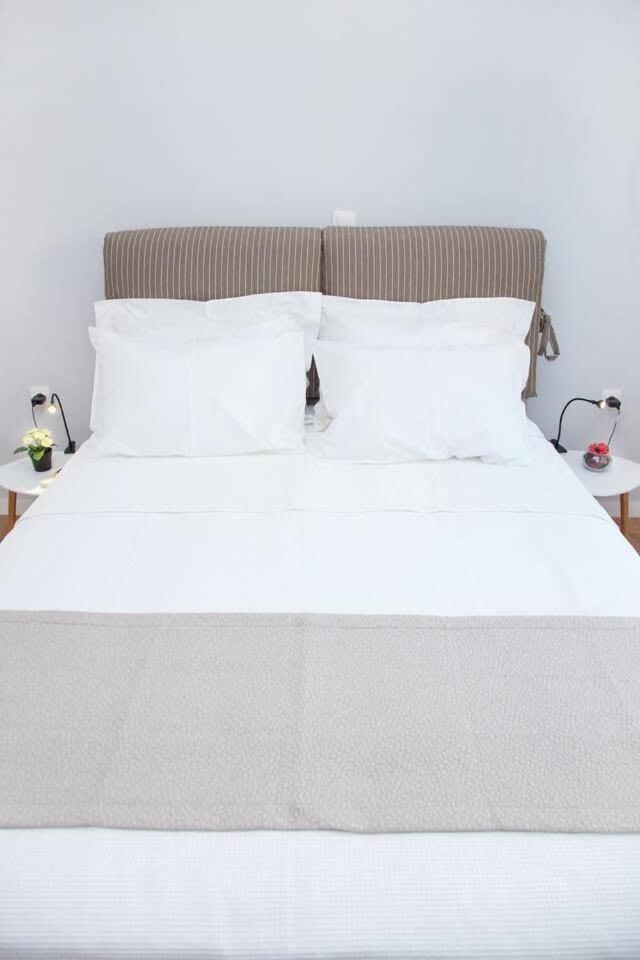 Fully Renovated, Modern Beauty In Central Athens! エクステリア 写真