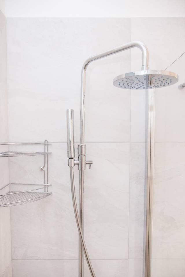Fully Renovated, Modern Beauty In Central Athens! エクステリア 写真